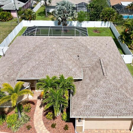 Villa Holiday Sunrise Cape Coral Exteriér fotografie