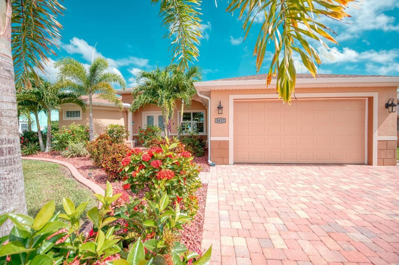 Villa Holiday Sunrise Cape Coral Exteriér fotografie