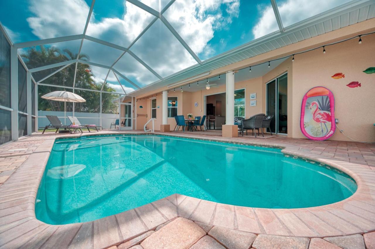 Villa Holiday Sunrise Cape Coral Exteriér fotografie