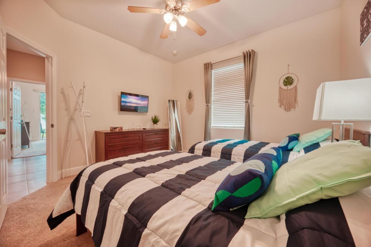 Villa Holiday Sunrise Cape Coral Exteriér fotografie